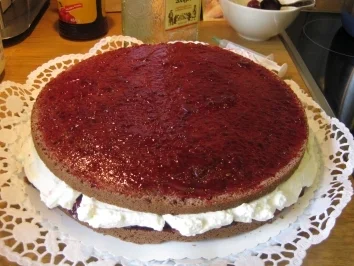 Schwarzwälder-Kischtorte à la Mama - Rezept - Bild Nr. 8