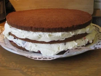 Schwarzwälder-Kischtorte à la Mama - Rezept - Bild Nr. 10