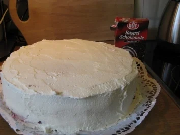 Schwarzwälder-Kischtorte à la Mama - Rezept - Bild Nr. 11