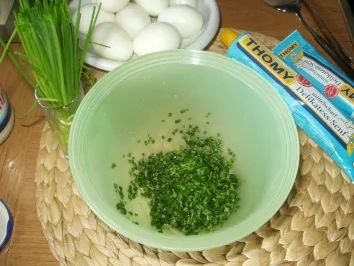 Eiersalat - entweder so oder wieder mal was für 'ne Party - Rezept - Bild Nr. 6