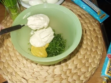 Eiersalat - entweder so oder wieder mal was für 'ne Party - Rezept - Bild Nr. 8