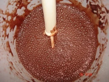 Überraschungsschokoküsschenpudding - Rezept