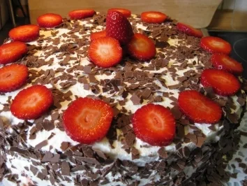 Erdbeertorte - Rezept - Bild Nr. 2