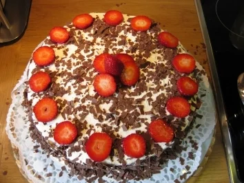 Erdbeertorte - Rezept - Bild Nr. 9