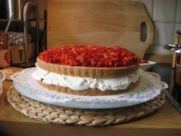 Erdbeertorte - Rezept - Bild Nr. 6