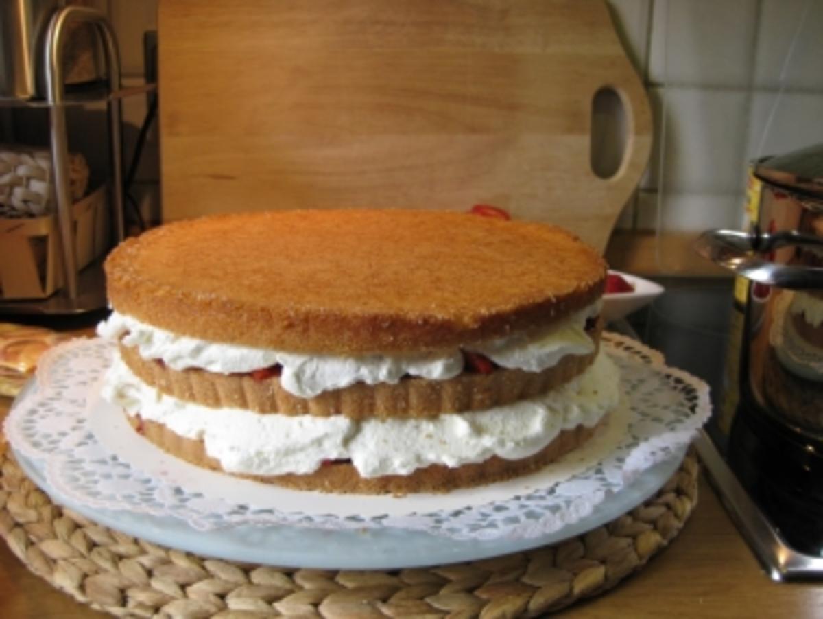 Erdbeertorte - Rezept - Bild Nr. 7