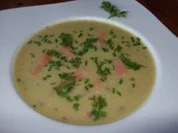Porreecremesuppe mit Räucherlachs - Rezept