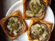 Auberginen-Tartelettes mit Parmaschinken - Rezept