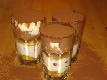 Tiramisu mit Kaffeelikör - Rezept