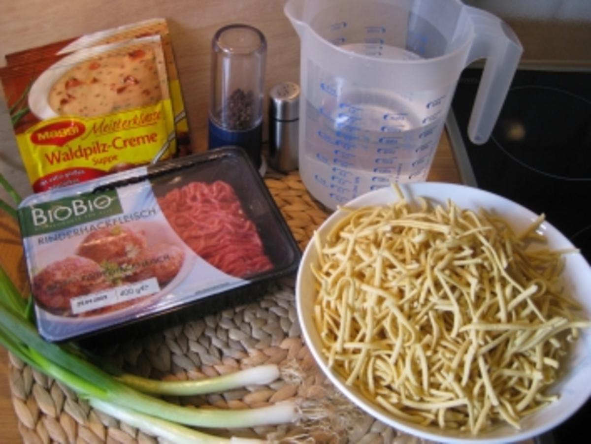 Hackfleisch-Spätzle-Suppe mit Waldpilzgeschmack - Rezept - Bild Nr. 4