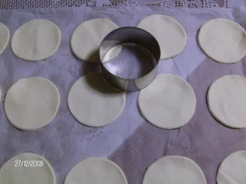 Rezept: Apfel-Quark-Taler (Spiralschneider) Bild Nr. 2 Apfel-Quark-Taler (Spiralschneider) - Rezept - Bild Nr. 2