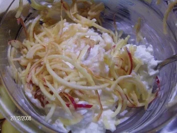 Rezept: Apfel-Quark-Taler (Spiralschneider) Bild Nr. 3 Apfel-Quark-Taler (Spiralschneider) - Rezept - Bild Nr. 3