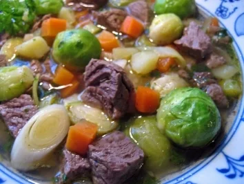 Rindfleisch-Eintopf mit Wintergemüsen - Rezept
