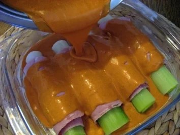 Rezept: Lauchröllchen mit Pep Bild Nr. 5 Lauchröllchen mit Pep - Rezept - Bild Nr. 5