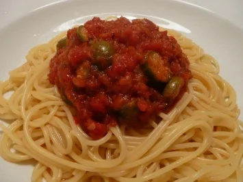 Spagetti alla Puttanesca - Rezept