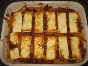 Nudeln überbacken Bolognaise-Art mit Schafskäse - Rezept