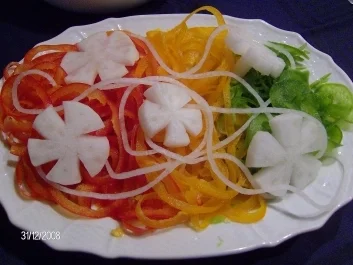 Rezept: Bunt - Gelockt - Verführerisch (Spiralschneider-Rezept) Bunt - Gelockt - Verführerisch (Spiralschneider-Rezept) - Rezept