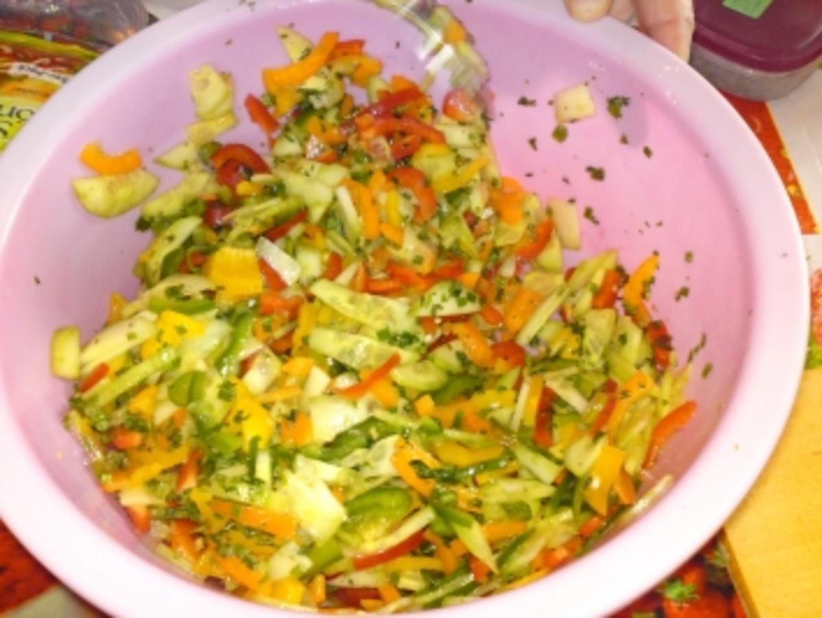 Paprika-Gurken-Salat - Rezept