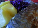 Forelle "Müllerin Art" an Salzkartoffeln und Rotkraut - Rezept