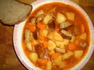 Würstchengulasch aus Nürnbergerle - Rezept