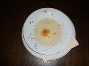 Schwarzwurzelcremesuppe mit Schinkennockerln - Rezept