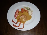 Hummermedaillons mit zwei Essenzen a. Thymian-Vanille und Hummercorail - Rezept