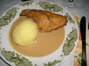 Kaninchenbraten in Sahnesoße>> - Rezept