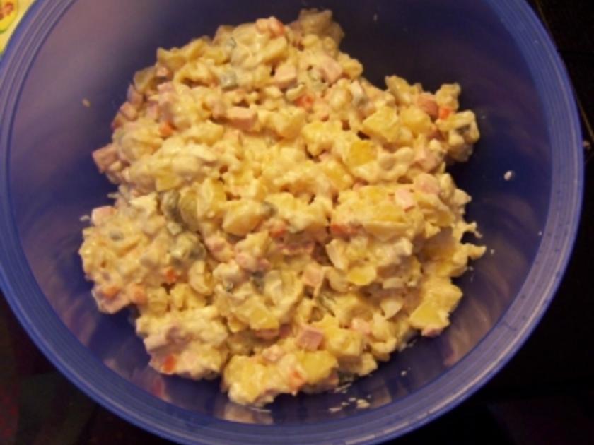 Russischer Kartoffelsalat - Rezept mit Bild - kochbar.de