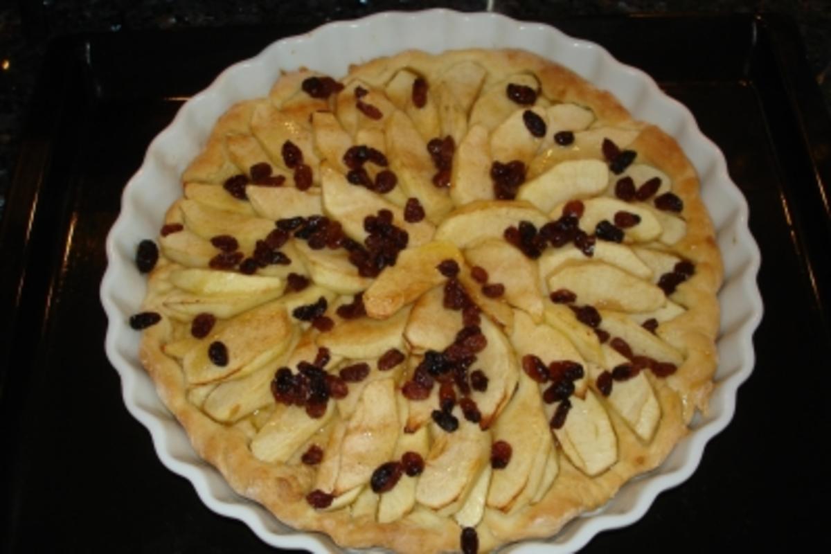 Bilder für Kuchen: Apfel-Tarte mit Sonnenblumenkernen - Rezept