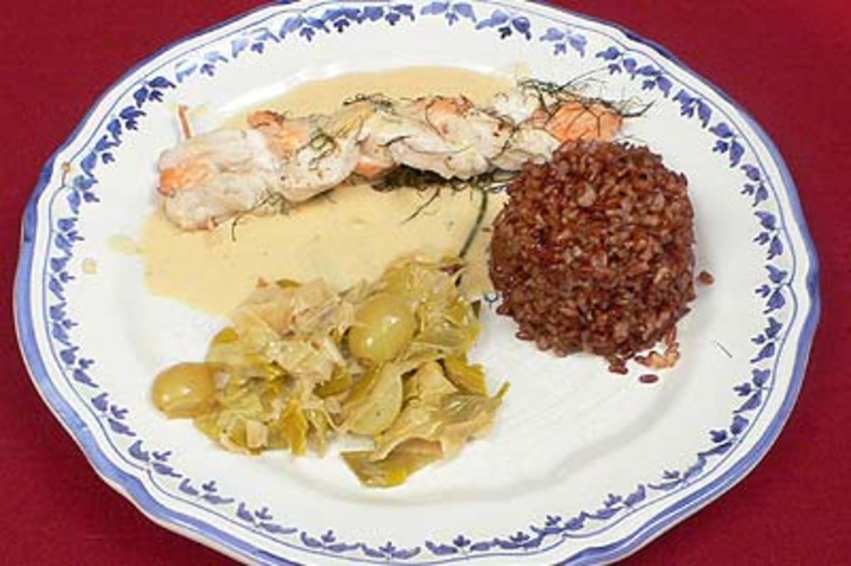 Zopf von Edelfisch an Wildfenchelsoße, Lauchgemüse und rotem Reis - Rezept