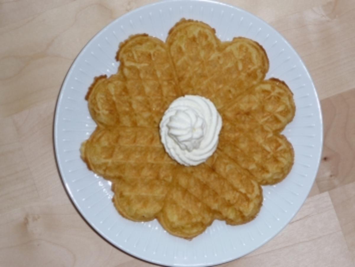 Sandwaffeln Kaffeetafel - Rezept mit Bild - kochbar.de