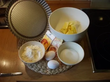 Tortenboden schnell und einfach selbstgemacht - Rezept - Bild Nr. 2