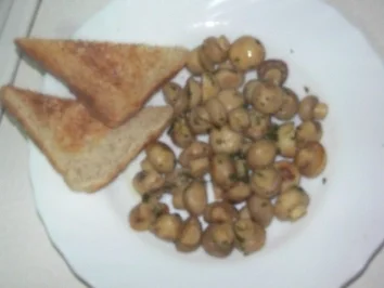 Champignons mit Knoblauch - Rezept