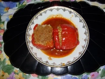 Rezept: Bunte gefüllte Paprika Bunte gefüllte Paprika - Rezept