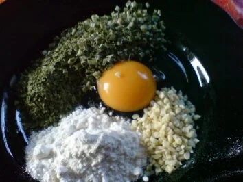 Rezept: Hähnchenschenkel im Kräutermantel Bild Nr. 6 Hähnchenschenkel im Kräutermantel - Rezept - Bild Nr. 6