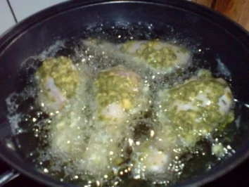 Rezept: Hähnchenschenkel im Kräutermantel Bild Nr. 10 Hähnchenschenkel im Kräutermantel - Rezept - Bild Nr. 10