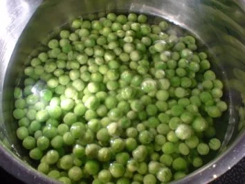 Rezept: Hähnchenschenkel im Kräutermantel Bild Nr. 13 Hähnchenschenkel im Kräutermantel - Rezept - Bild Nr. 13