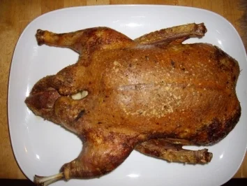 Rezept: Barbarieente mit Orange und Thymian Barbarieente mit Orange und Thymian - Rezept