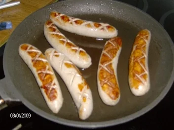 Verwickelte Bratwürste nebst Kartoffelpilz (Spiralschneider-Rezept) - Rezept - Bild Nr. 2