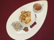 Finnische Pflaumencreme-Crêpes und heiße Schokolade mit Pfiff - Rezept
