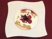 Zuppa inglese mit Baiser und Beerenvariation - Rezept