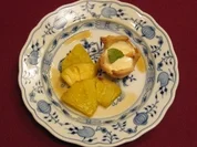 Karamellisierte Ananas mit Rumcreme - Rezept