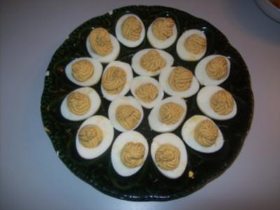 Gefüllte Eier  (nach dem Rezept meiner Mama) - Rezept