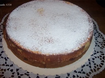 Apfel - Wein - Torte mit Quarkhaube - Rezept