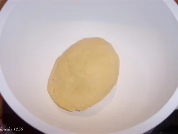 Apfel - Wein - Torte mit Quarkhaube - Rezept