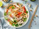 Salate : Asiatischer  Glasnudel - Salat mit Pouletbrust und Austernpilzen - Rezept - Bild Nr. 2