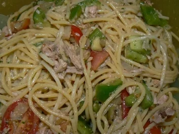 Spaghettisalat mit Thunfisch - Rezept