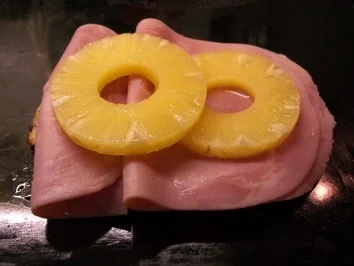 Rezept: Überbackenes Putenschnitzel Überbackenes Putenschnitzel - Rezept