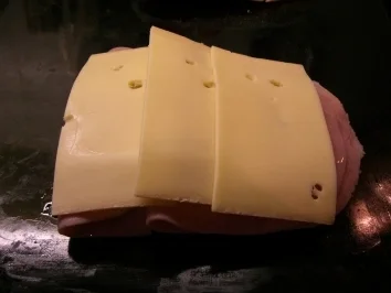 Rezept: Überbackenes Putenschnitzel Überbackenes Putenschnitzel - Rezept