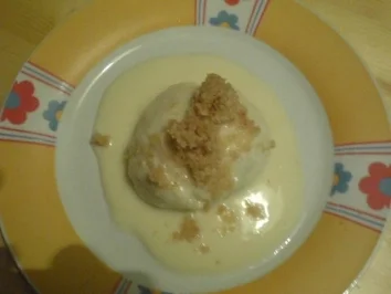 Rezept: Germknödel mit Vanillesauce Germknödel mit Vanillesauce - Rezept